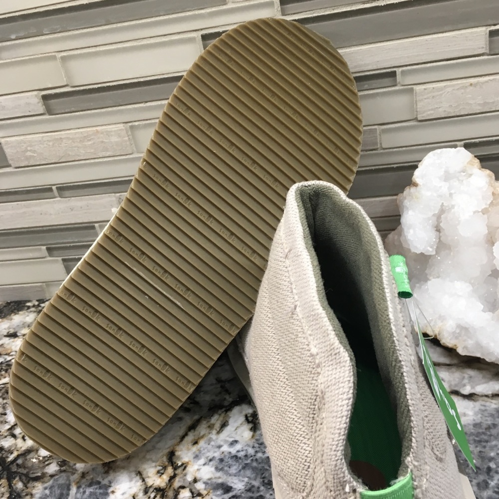 Sanuk Women's Puff N Chill HEMP- Brand NWT - Picture 3 of 5